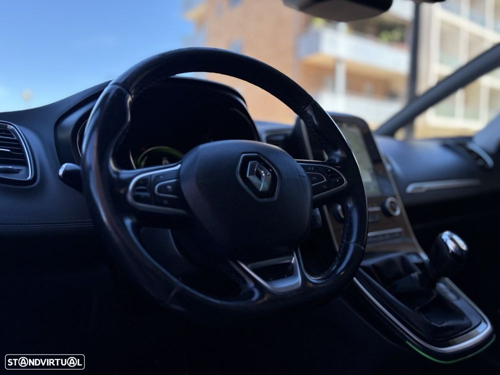 Renault Grand Scénic 1.5 dCi Bose Edition SS - 9