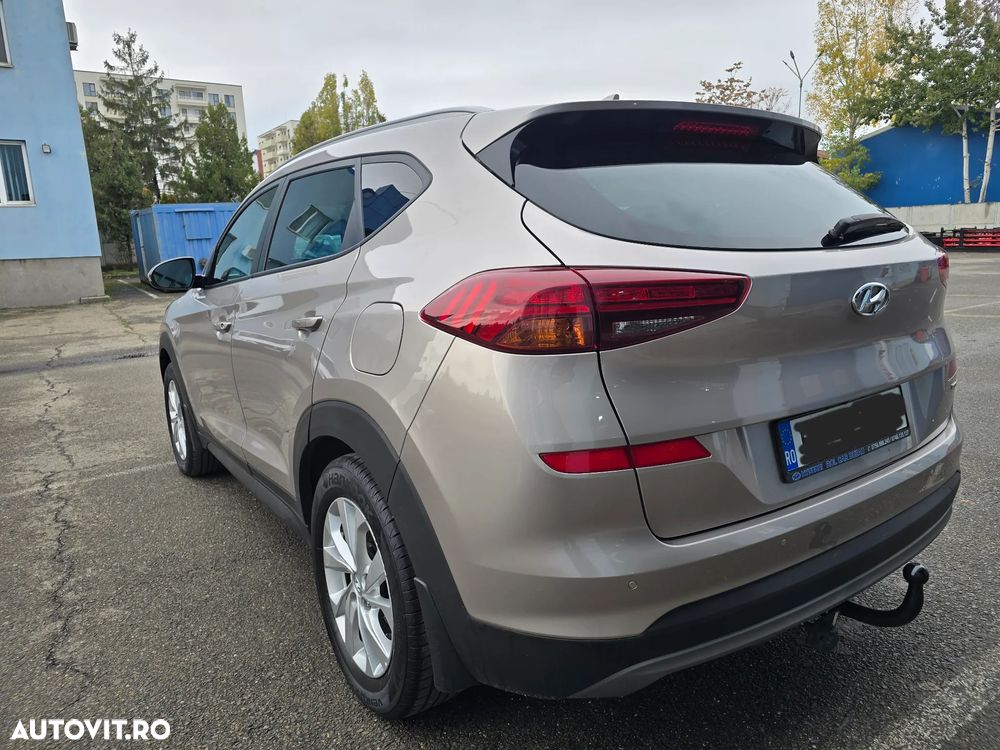 Hyundai Tucson 1.6 T-GDi 4WD 6MT Style - 12