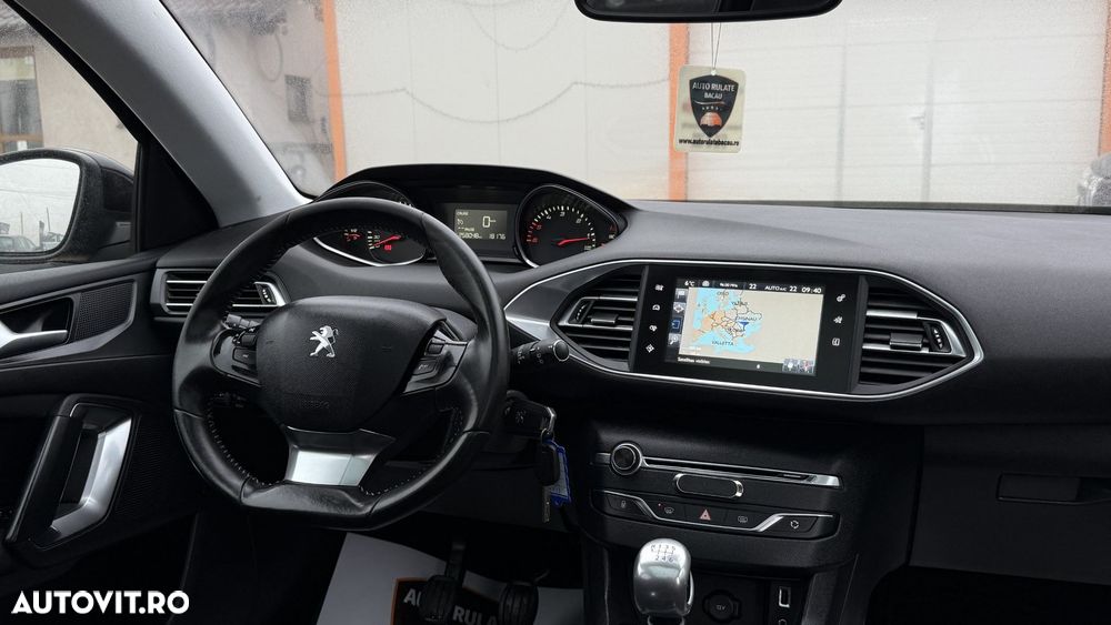 Peugeot 308 - 14