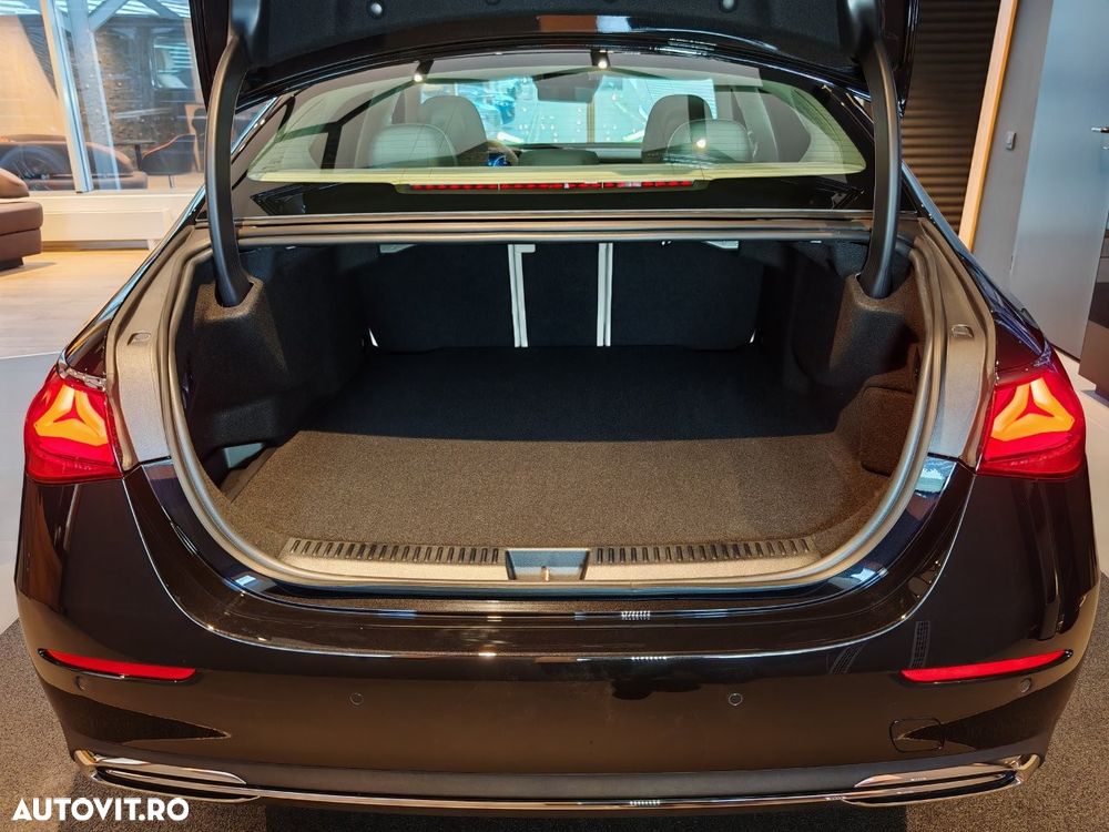 Mercedes-Benz E 300 4MATIC Aut. - 19