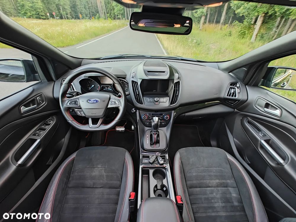 Ford Kuga 2.0 TDCi AWD ST-Line Black - 23