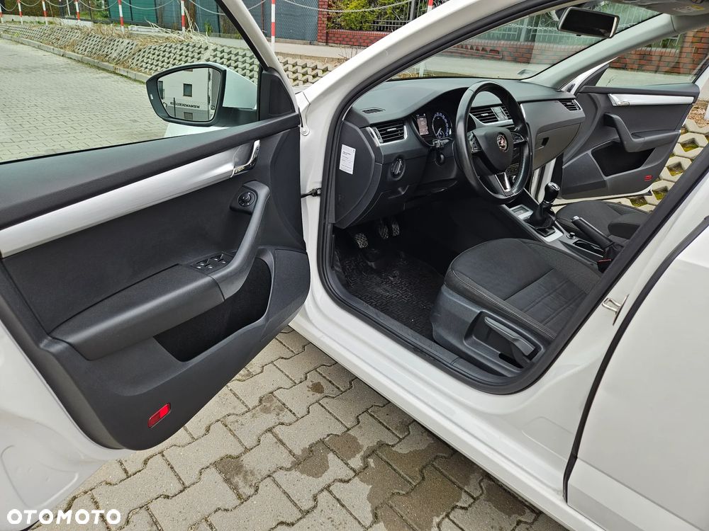 Skoda Octavia 1.6 TDI SCR Ambition - 12