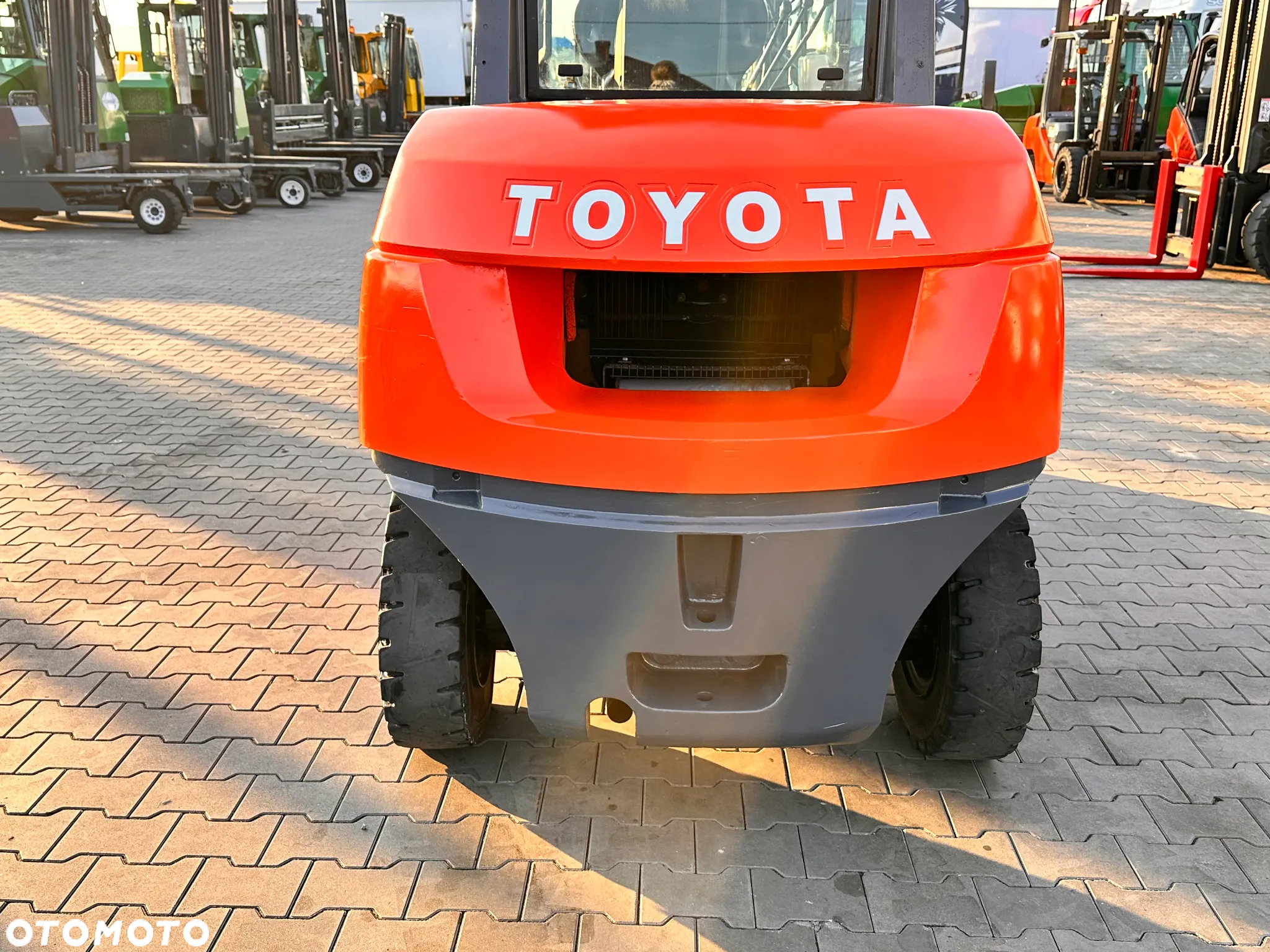 Toyota 42-4FD40 / DIESEL / 4500KG / DUPLEX / WIDŁY 1400MM / ZADBANA - 8