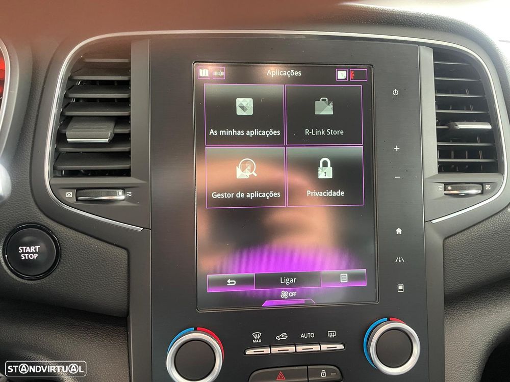 Renault Mégane ENERGY TCe 130 BOSE EDITION - 17