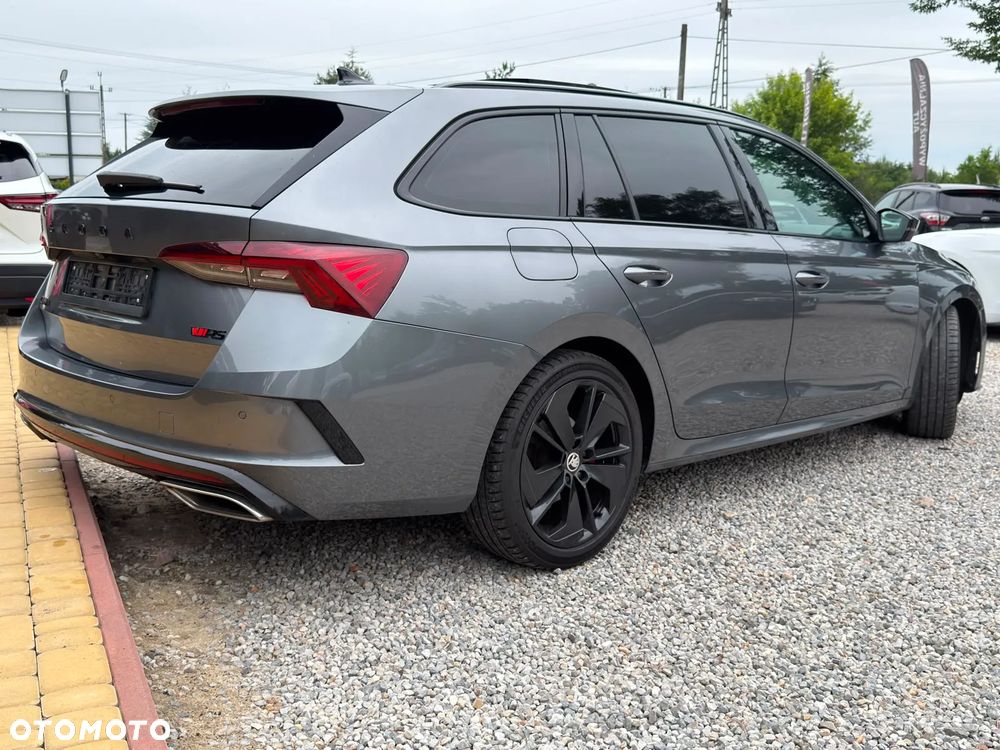 Skoda Octavia 2.0 TDI DSG RS - 6