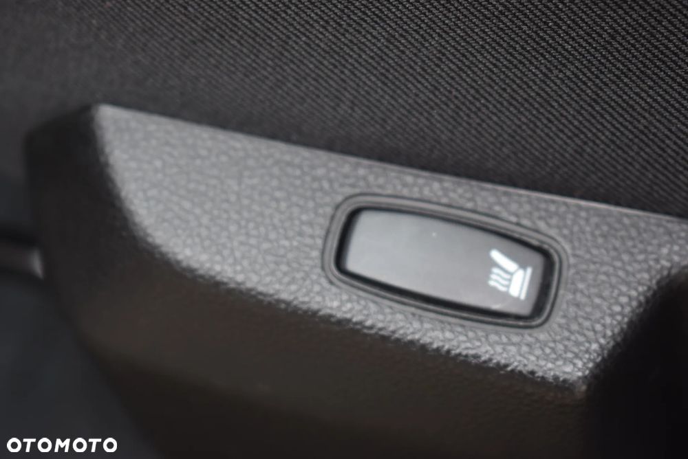 Dacia Duster 1.6 SCe Prestige - 18