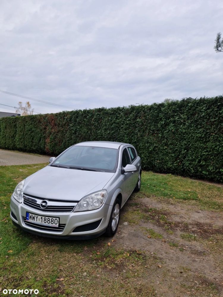 Opel Astra - 2