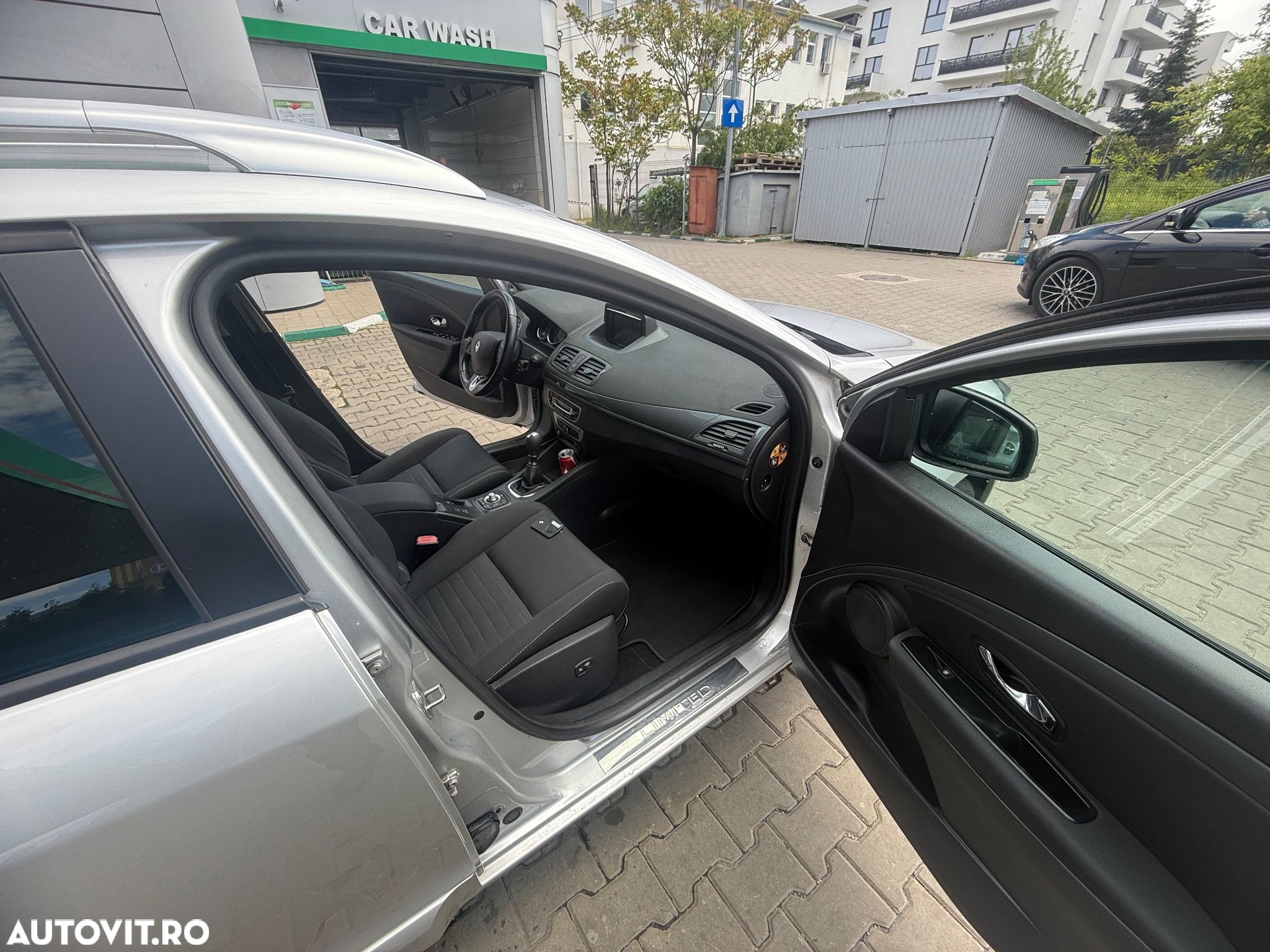 Renault Megane dCi 110 FAP LIMITED - 3