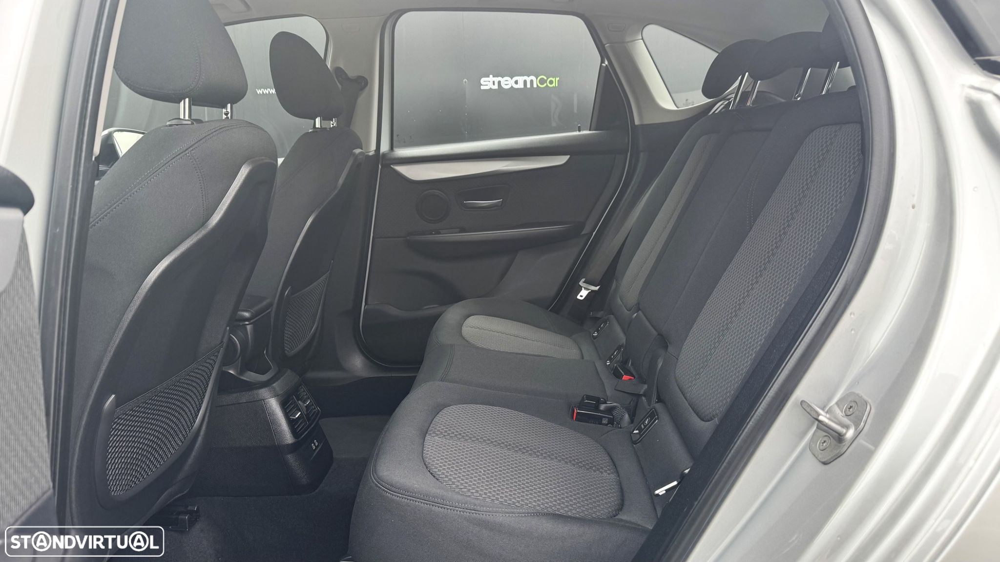 BMW 216 Active Tourer d Advantage - 26