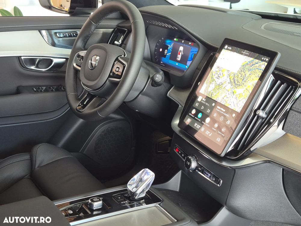 Volvo XC 90 T8 AWD PHEV Ultra Black Edition - 26