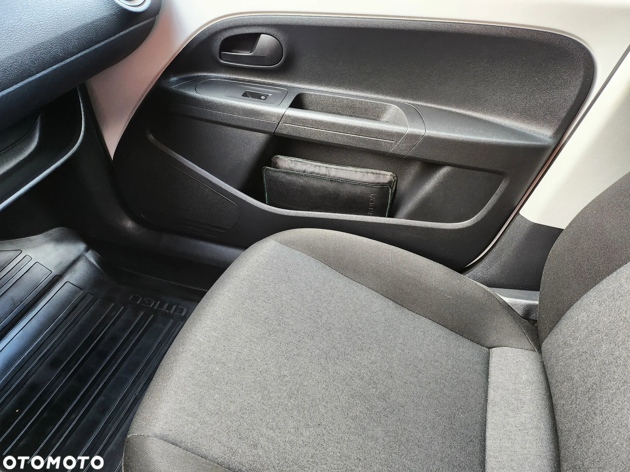 Skoda Citigo - 12