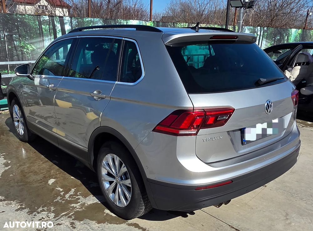 Volkswagen Tiguan 1.5 TSI ACT DSG Comfortline - 17