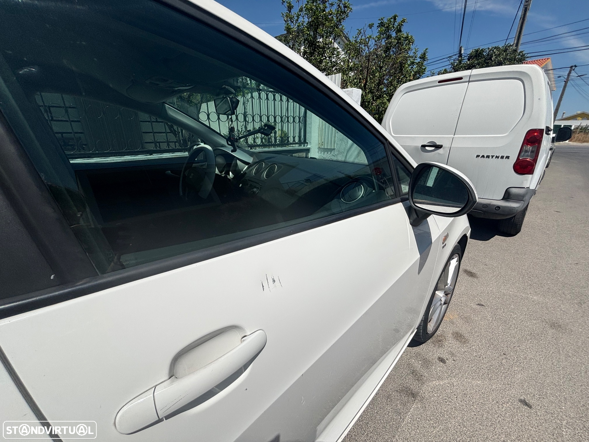 SEAT Ibiza 1.6 TDI 25 Anos DPF - 4