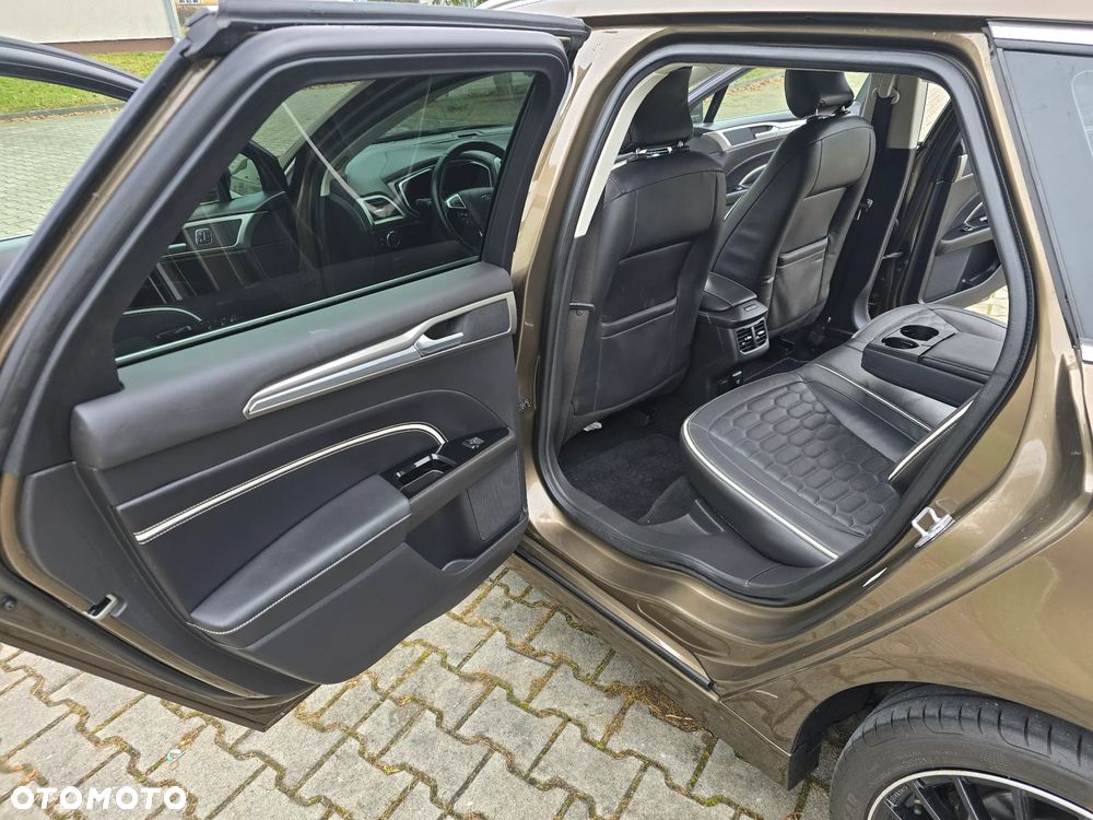 Ford Mondeo Vignale 2.0 TDCi Bi-Turbo PowerShift - 11