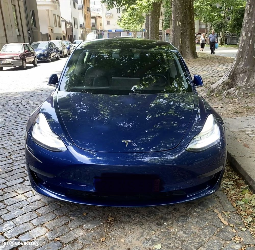 Tesla Model 3 Long-Range Dual Motor AWD - 4