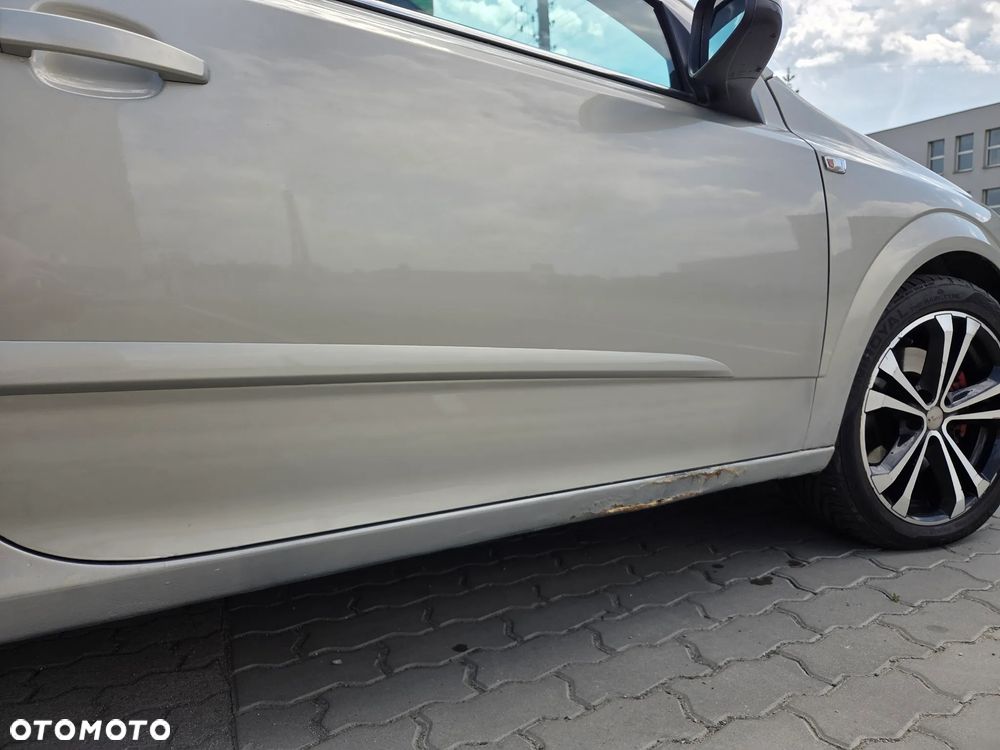 Opel Astra 1.9 CDTI DPF Cosmo - 10