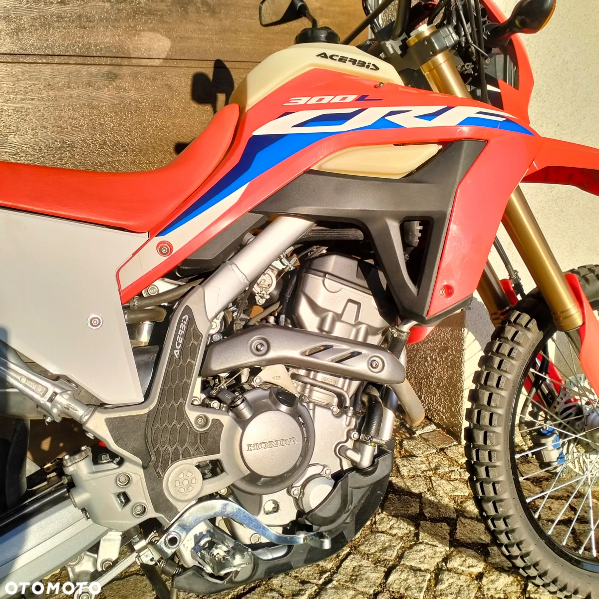 Honda CRF - 16