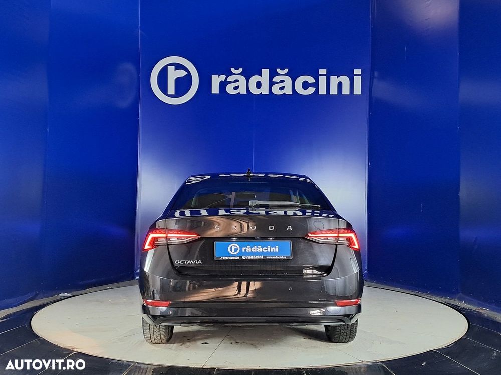 Skoda Octavia - 4