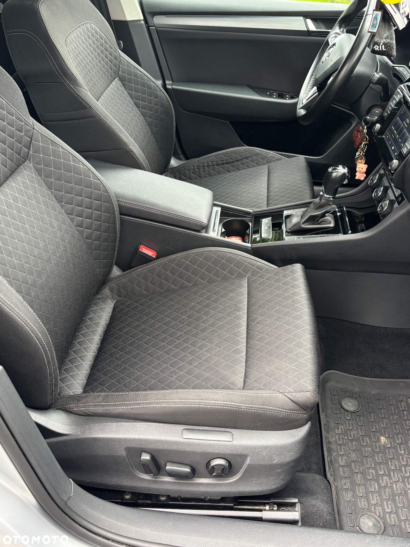 Skoda Superb Combi 2.0 TDI DSG Style - 5