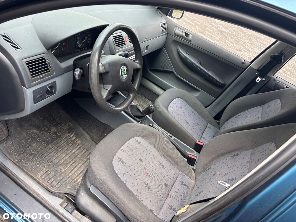 Skoda Fabia - 18