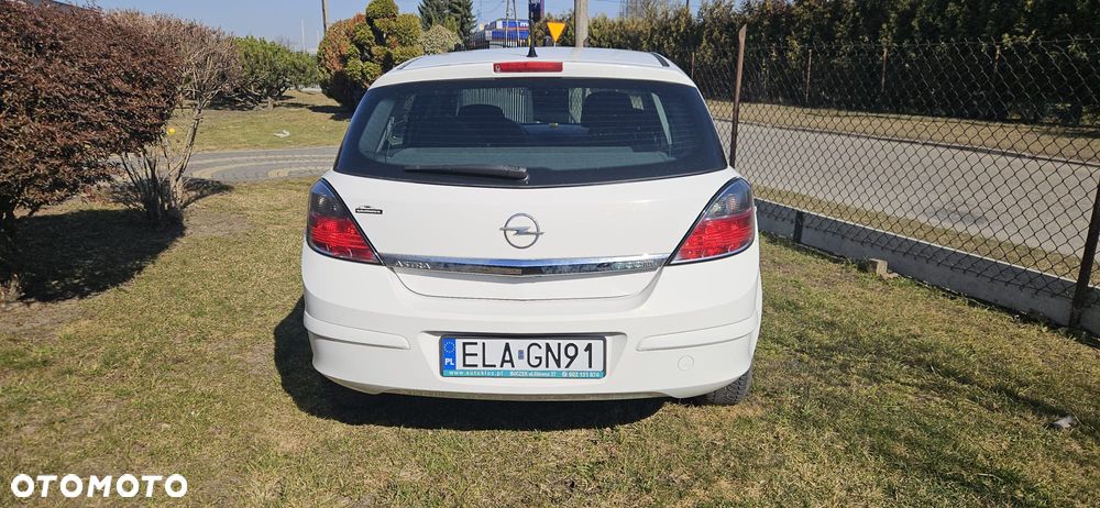 Opel Astra 1.4 - 7