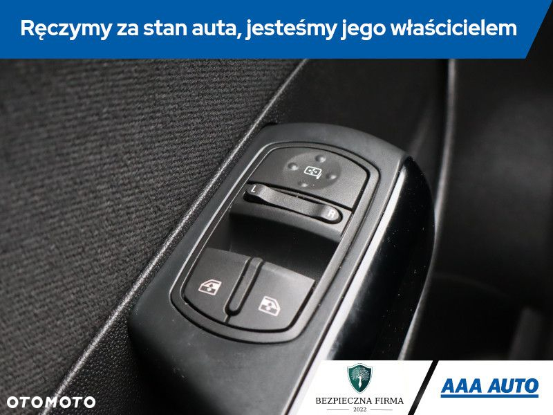 Opel Corsa - 16