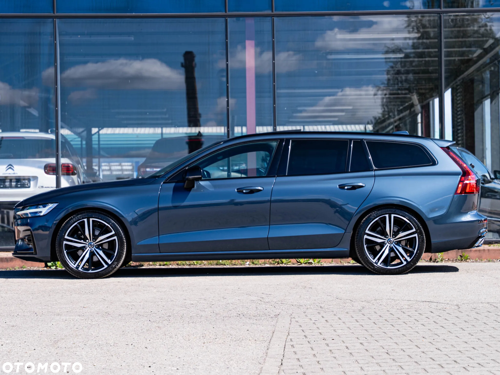 Volvo V60 B3 B Geartronic RDesign - 17