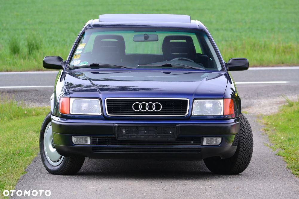 Audi 100 2.6 E - 2