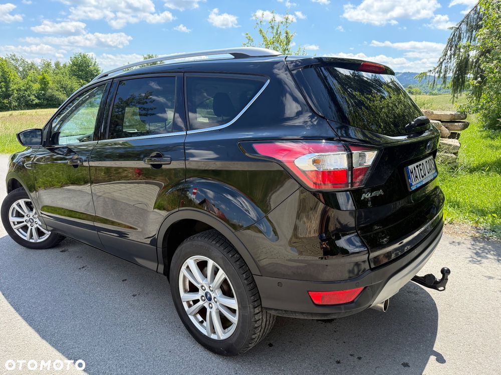 Ford Kuga - 13