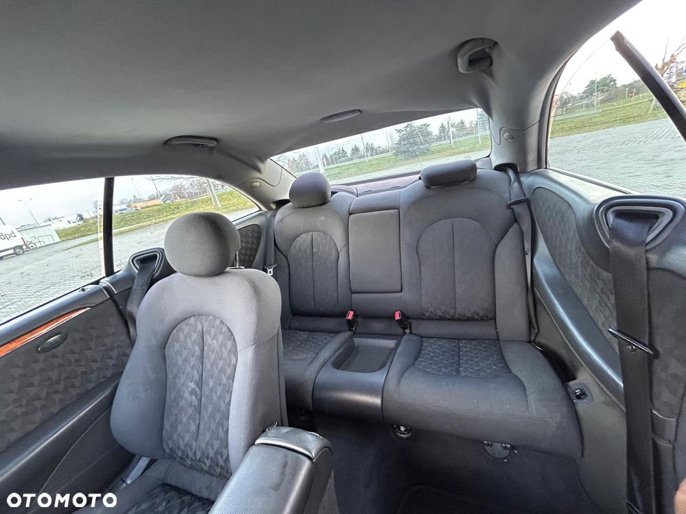 Mercedes-Benz CLK 270 CDI Elegance - 13