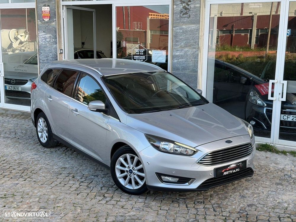 Ford Focus SW 1.5 TDCi EcoBlue Titanium - 3