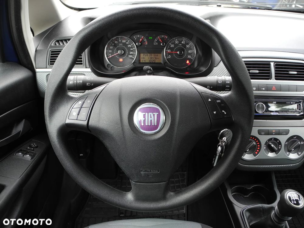Fiat Grande Punto - 6