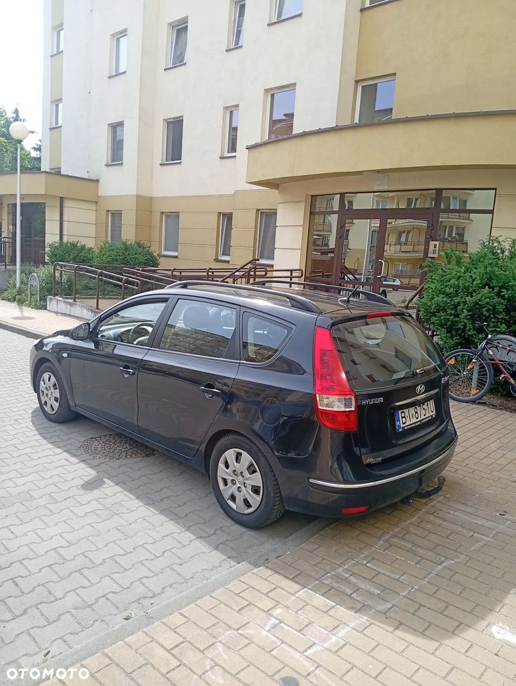 Hyundai i30 1.6 Classic + - 2