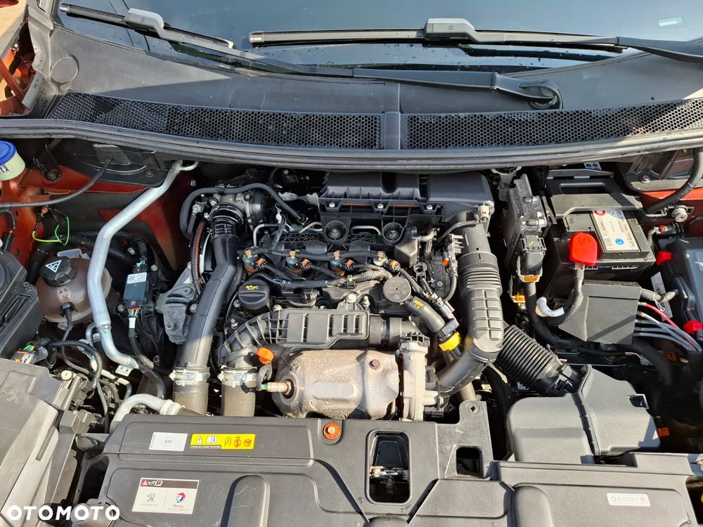Peugeot 3008 BlueHDi 130 Stop & Start EAT8 Allure - 24