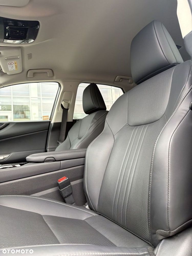 Lexus NX 350h Prestige 2WD - 11