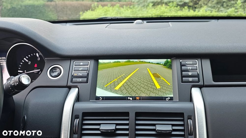 Land Rover Discovery Sport 2.0 TD4 HSE Luxury - 27