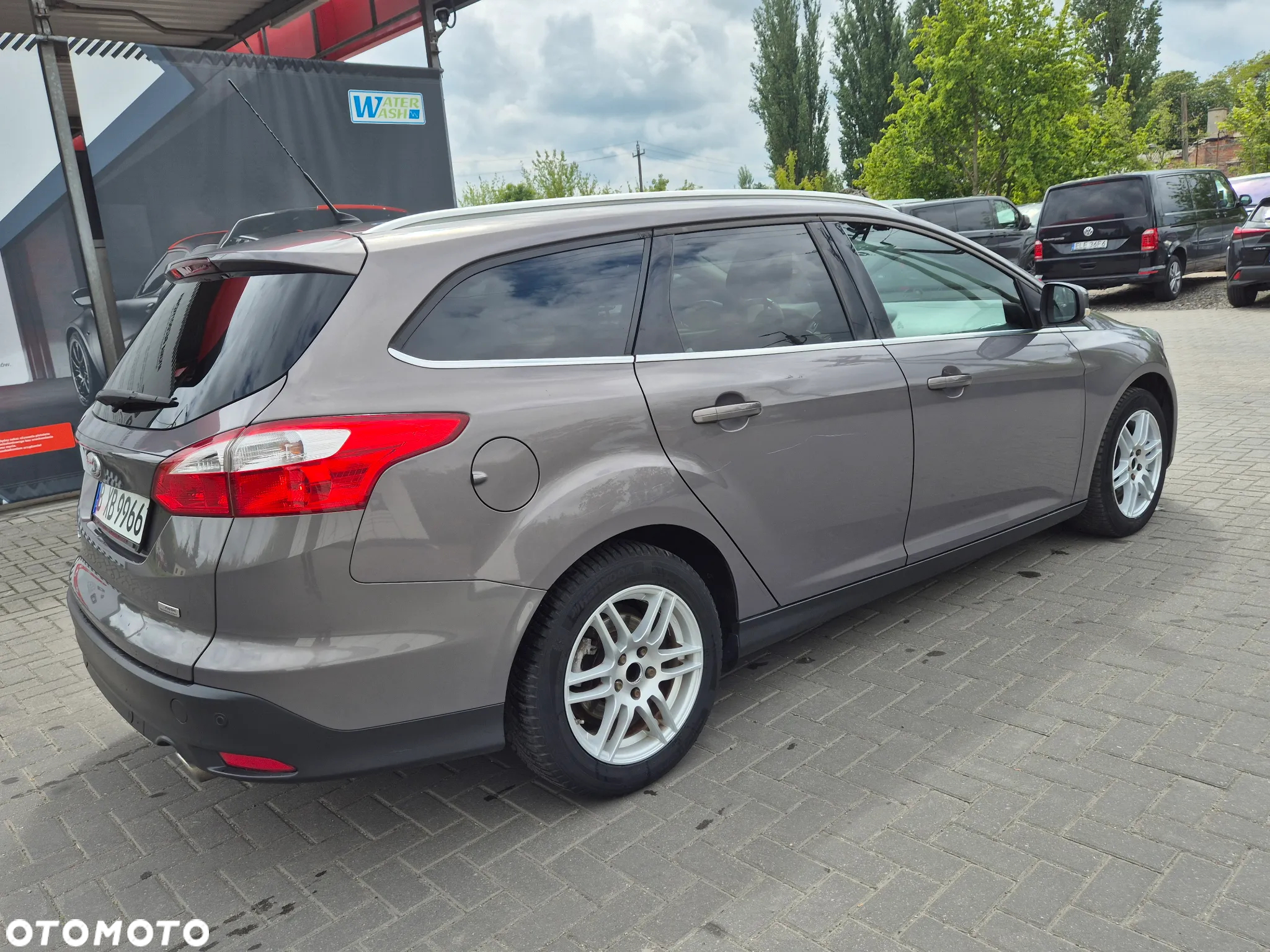 Ford Focus - 11