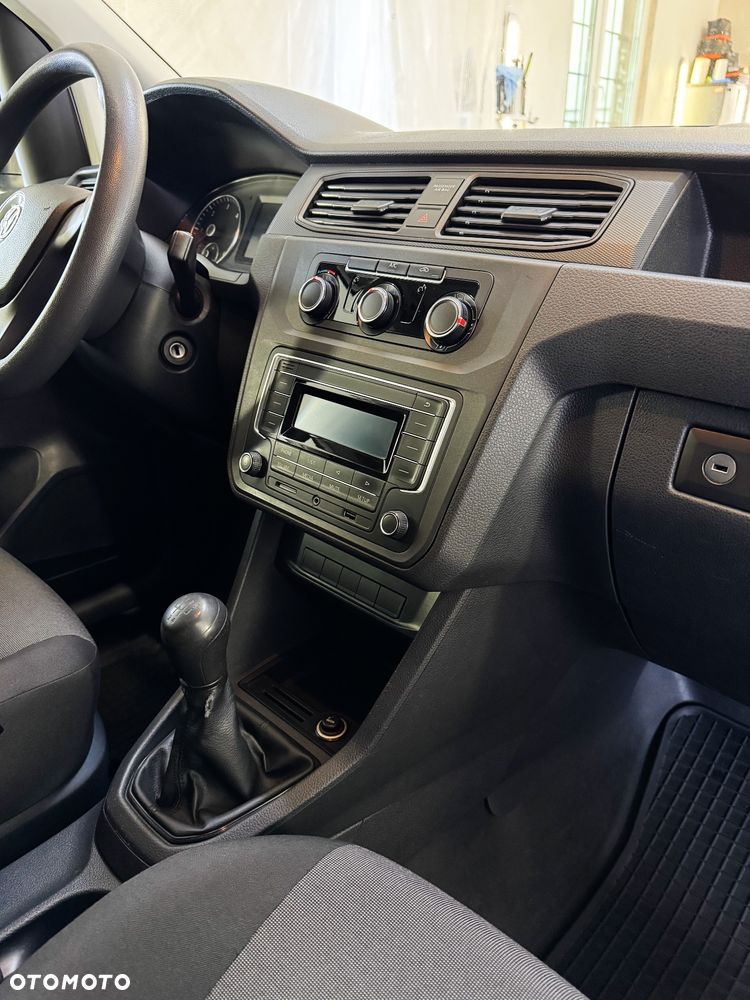 Volkswagen Caddy Maxi - 9