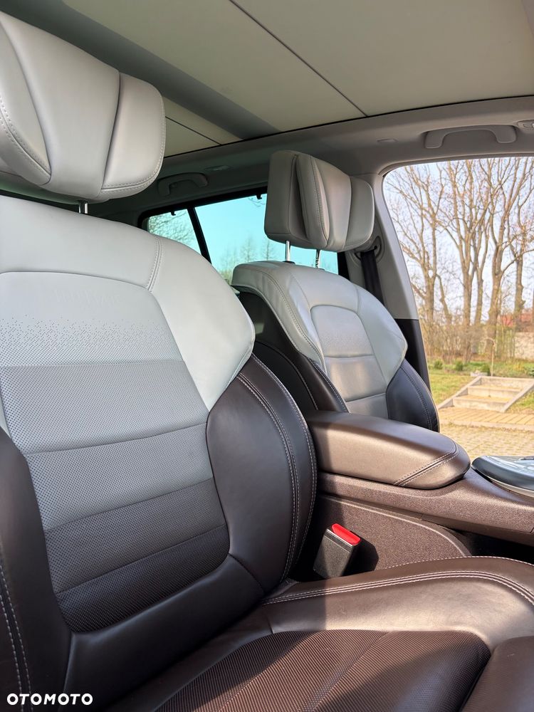 Renault Espace 1.6 dCi Energy Initiale Paris EDC 7os - 10