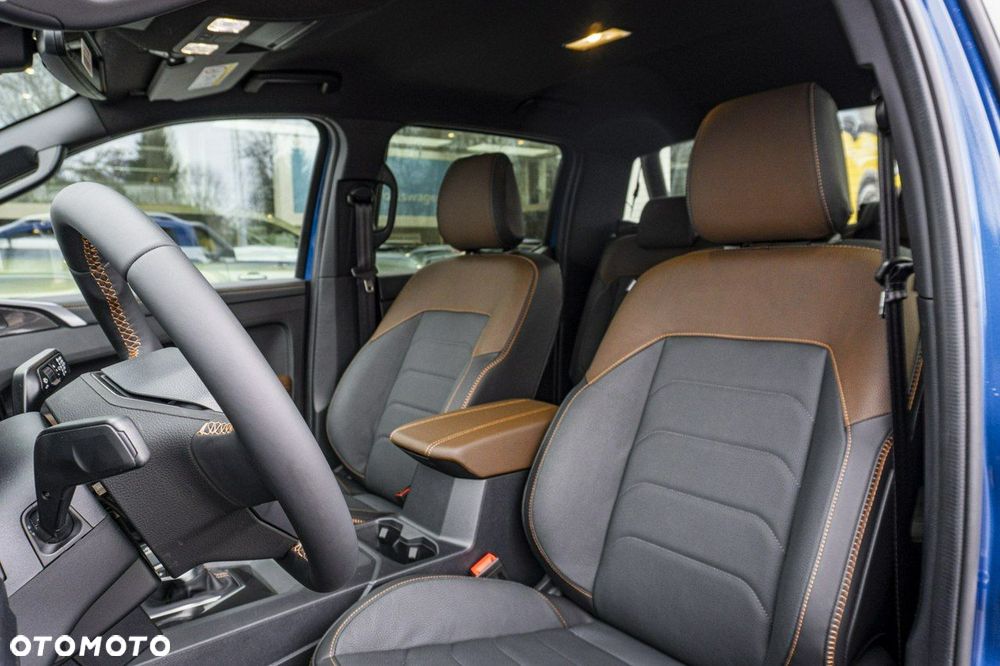 Volkswagen Amarok - 20