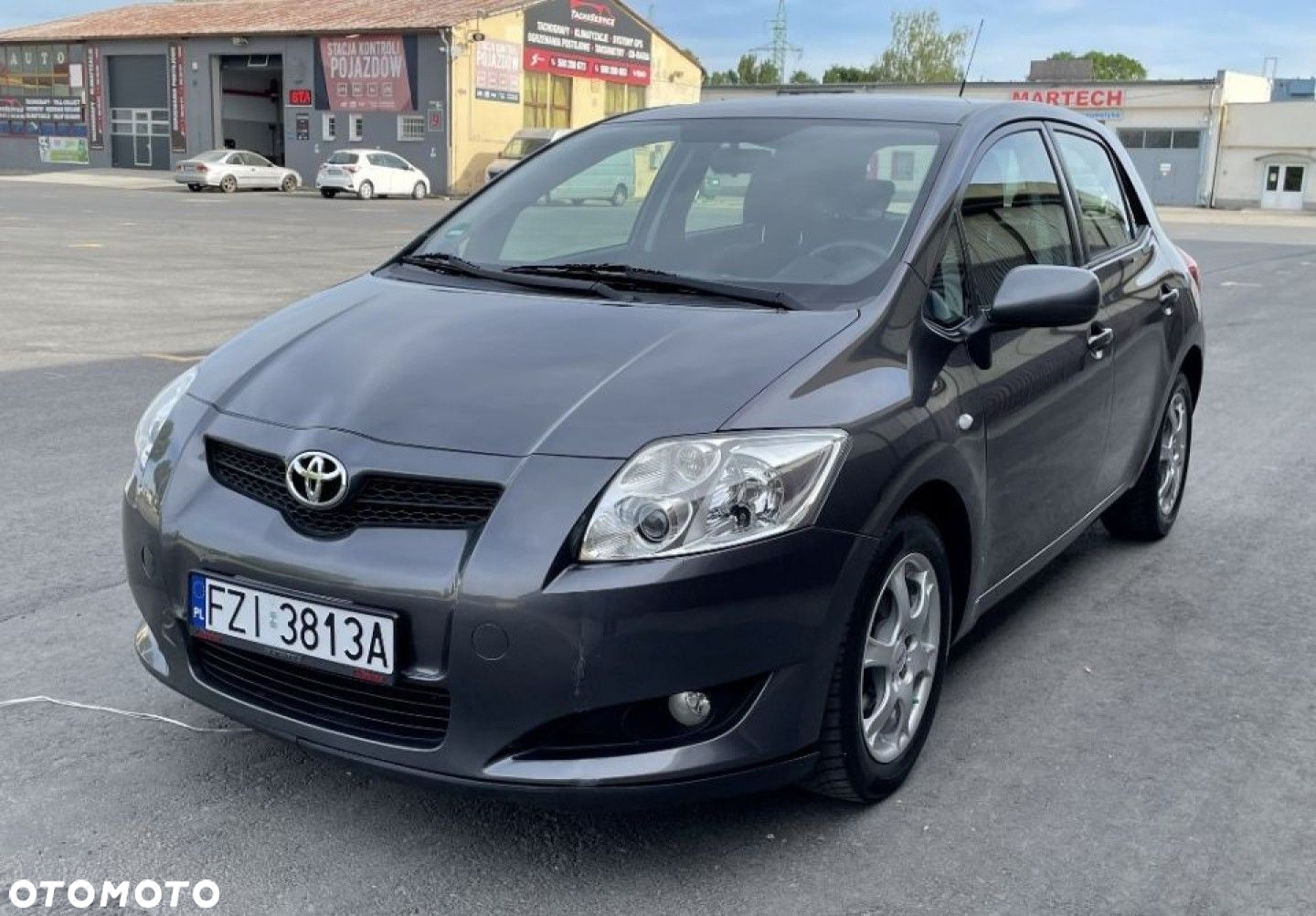 Toyota Auris - 4