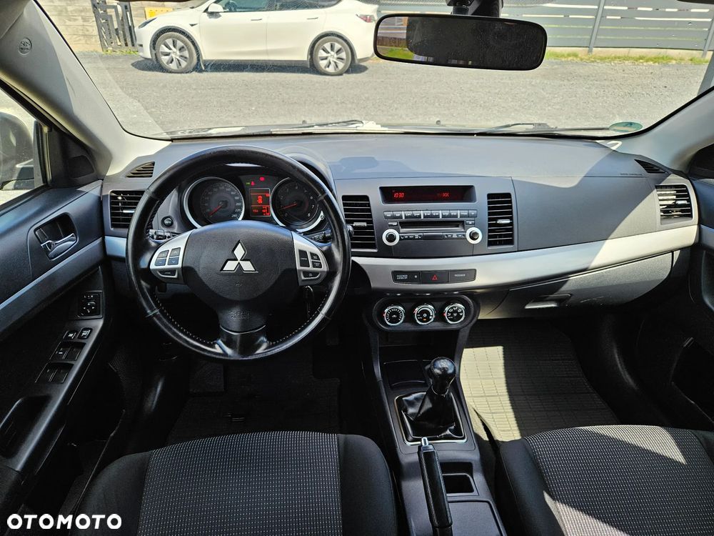 Mitsubishi Lancer 1.8 Clear Tec Instyle - 12