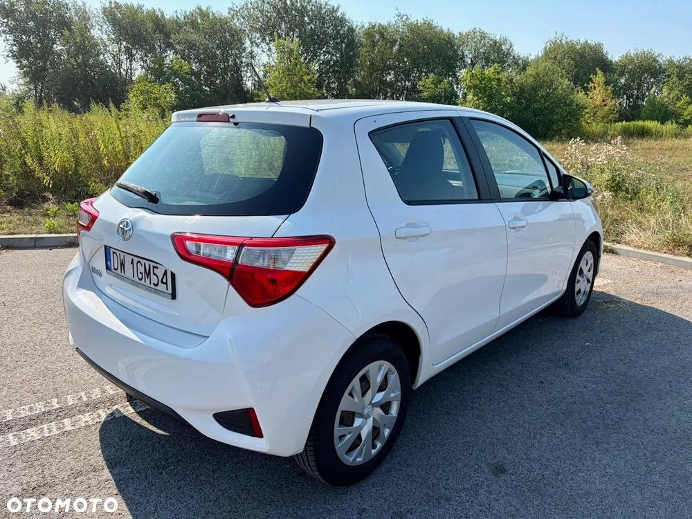 Toyota Yaris 1.5 Premium - 2