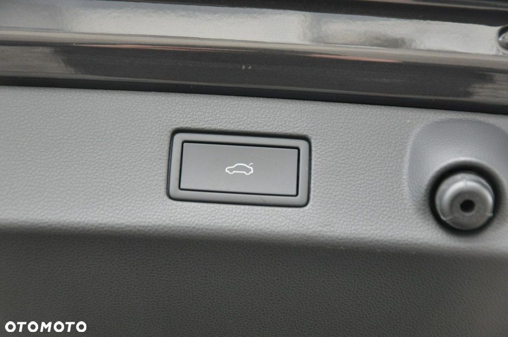 Volkswagen Arteon 2.0 TSI DSG R-Line Edition - 33