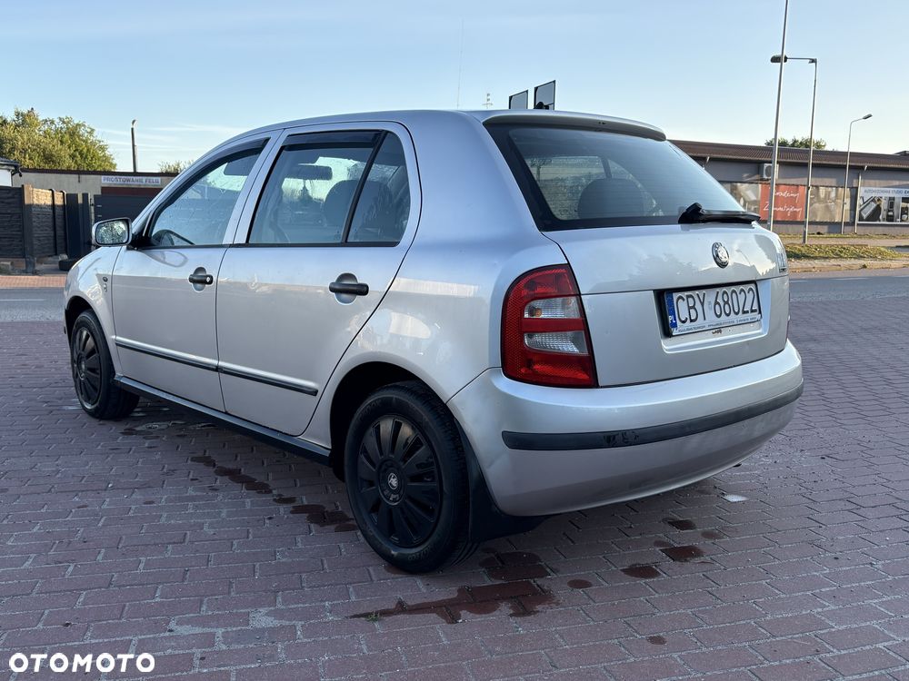 Skoda Fabia - 4