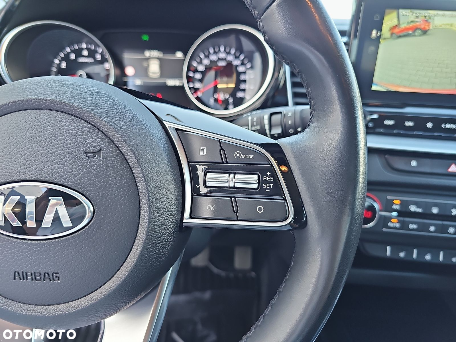 Kia XCeed 1.4 T-GDI L - 15