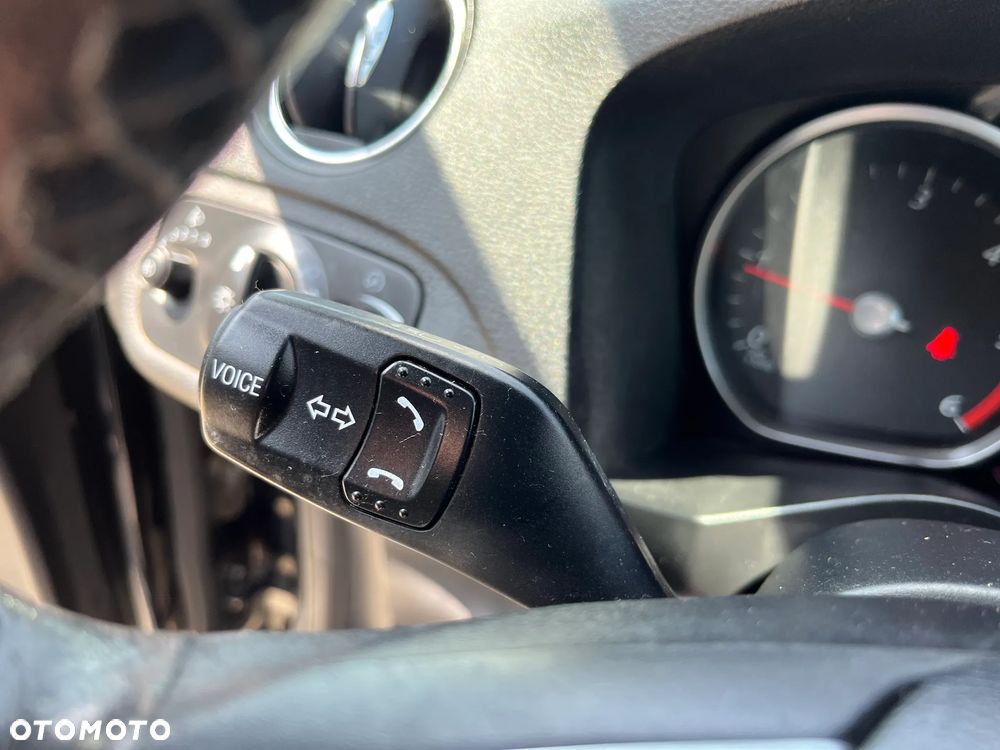 Ford Galaxy 1.8 TDCi Titanium - 25