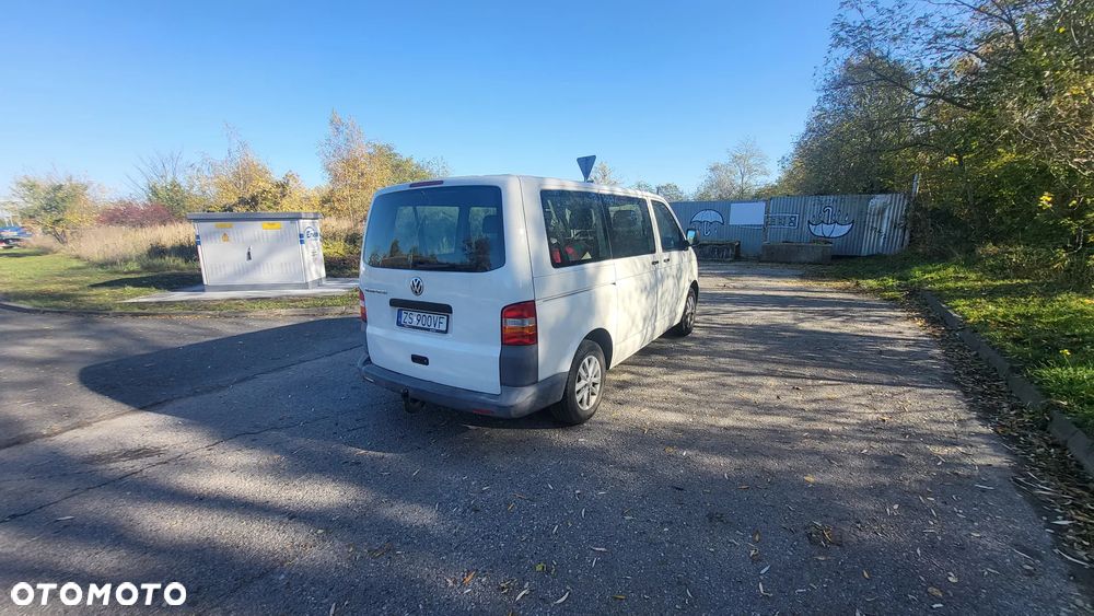 Volkswagen Transporter 2009 photo 4