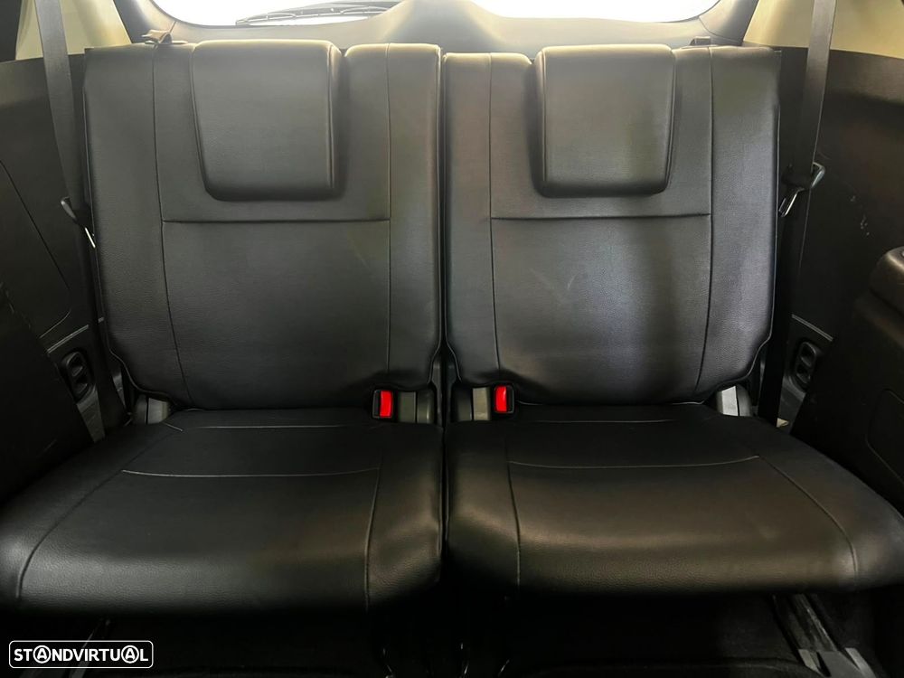 Mitsubishi Outlander 2.2 DI-D Intense+ - 16