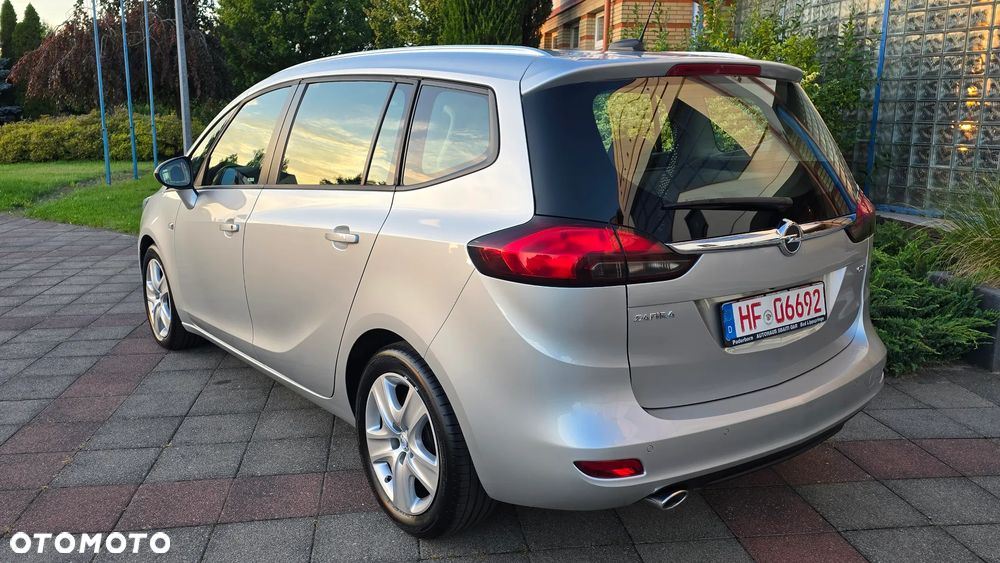Opel Zafira - 4